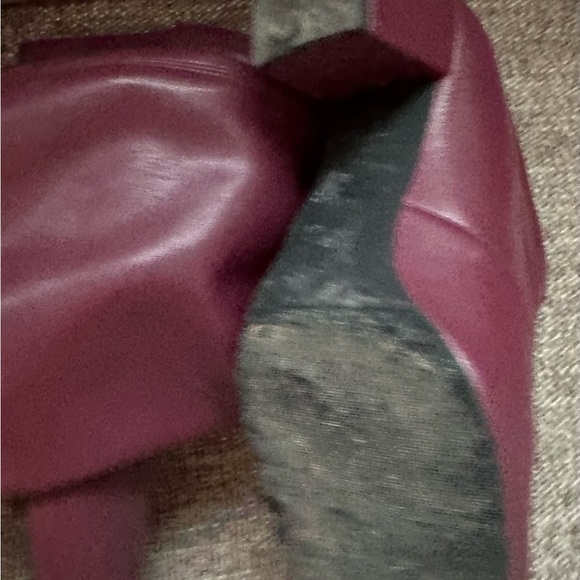 STUART WEITZMAN Ladies Size 7.5 Burgandy Leather Tall Heeled Boots - Picture 9 of 12